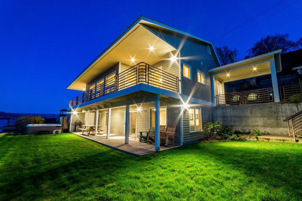 South Lakeshore Waterfront Oasis Chelan Exterior photo