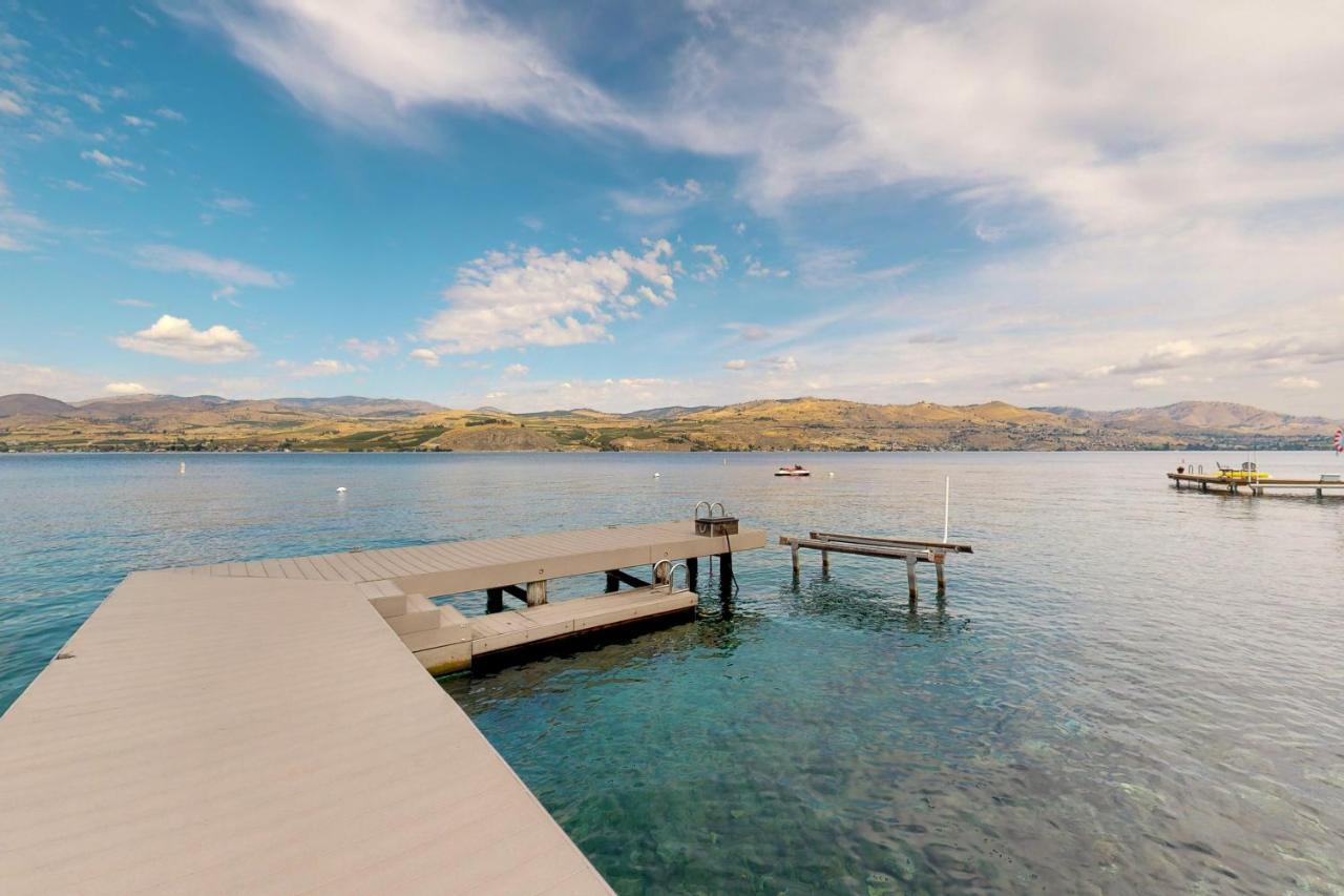 South Lakeshore Waterfront Oasis Chelan Exterior photo