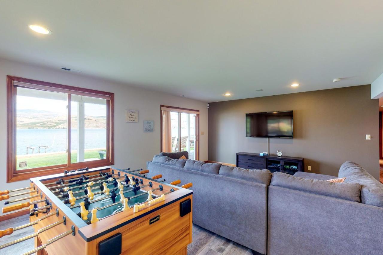 South Lakeshore Waterfront Oasis Chelan Exterior photo